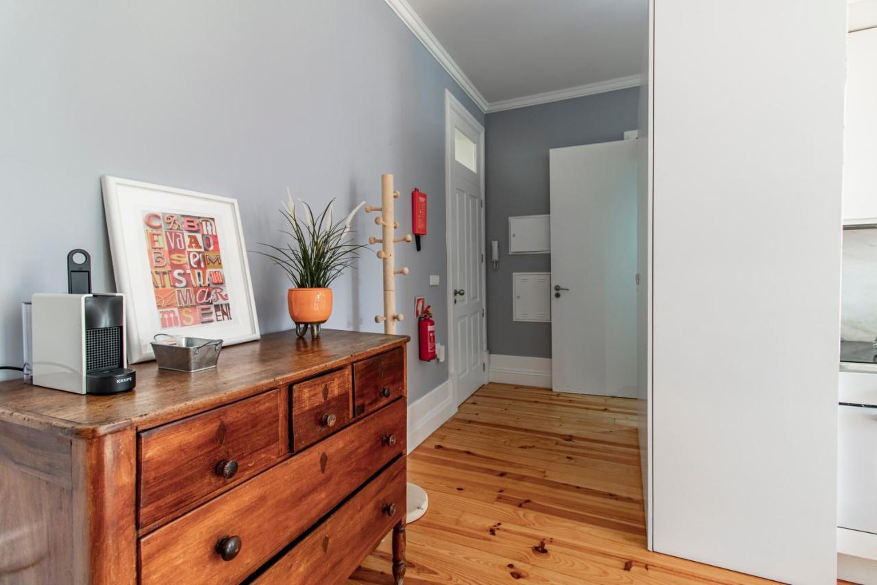 Porto Life Studio By Lovelystay Bagian luar foto