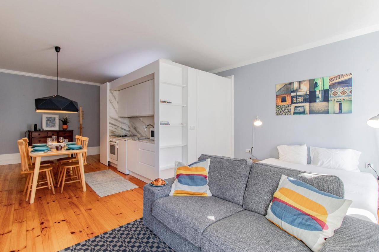 Porto Life Studio By Lovelystay Bagian luar foto