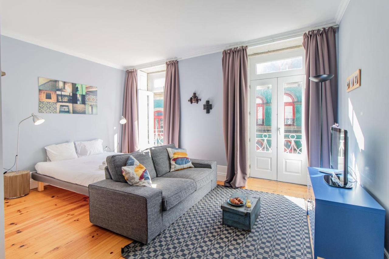 Porto Life Studio By Lovelystay Bagian luar foto