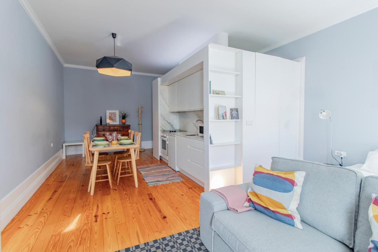 Porto Life Studio By Lovelystay Bagian luar foto